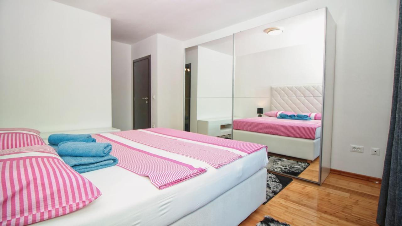 Guesthouse Esma Rovigno Esterno foto